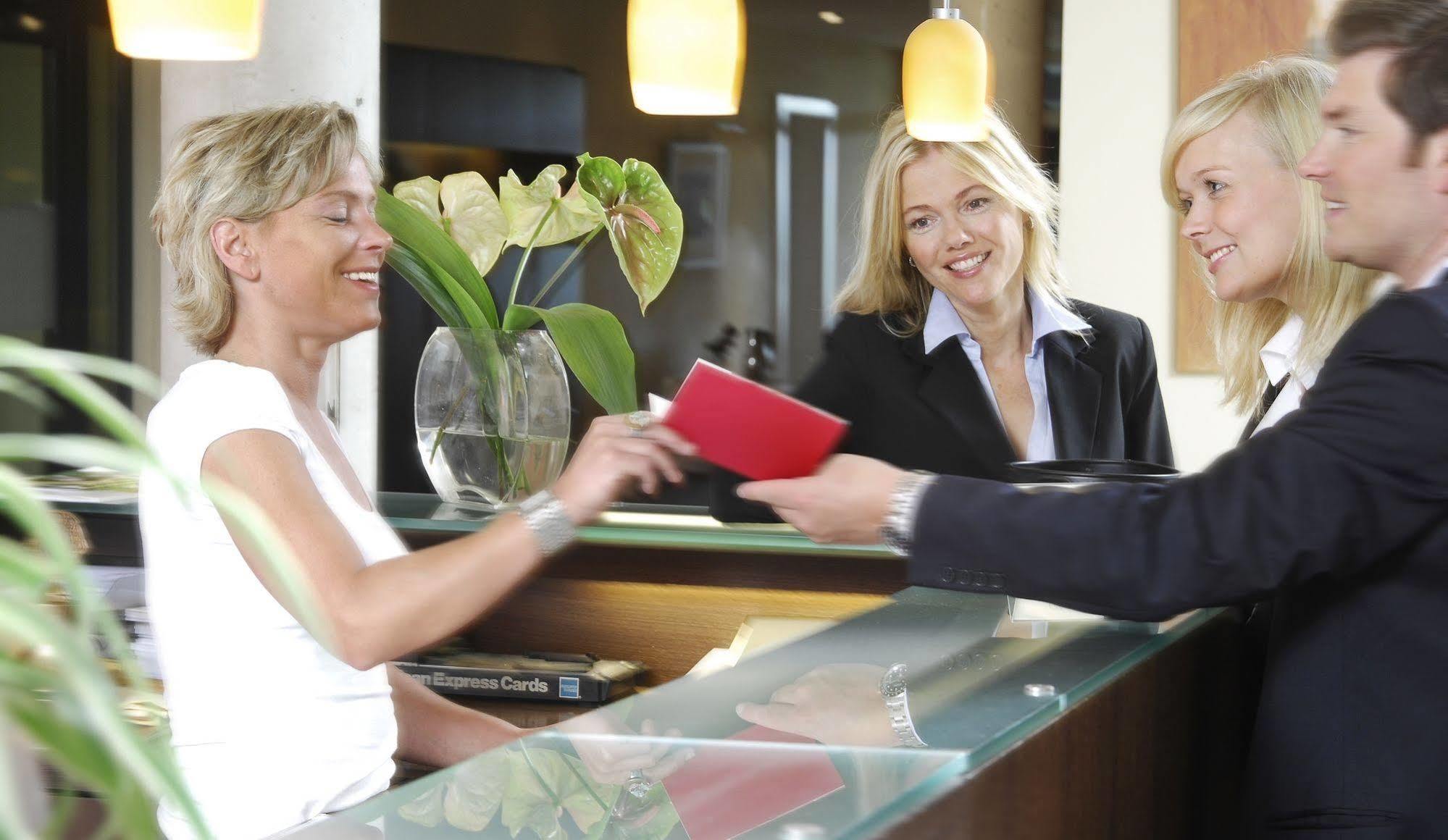 Hotel Schepers Gronau  Bagian luar foto