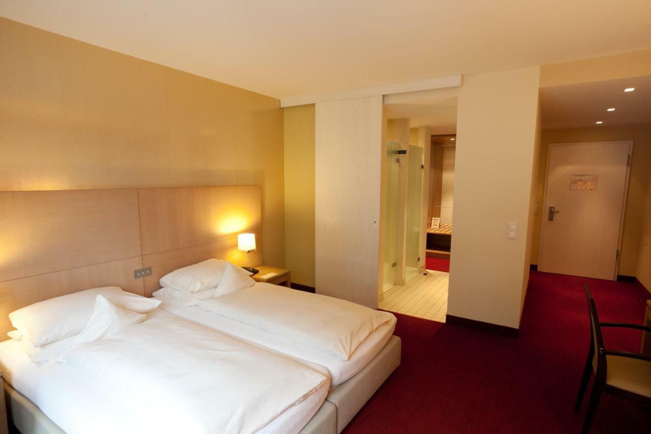 Hotel Schepers Gronau  Bagian luar foto